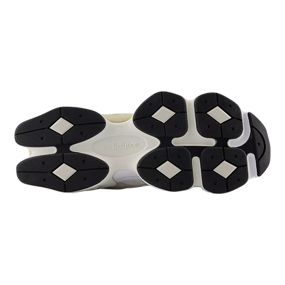 New Balance 9060 WHT